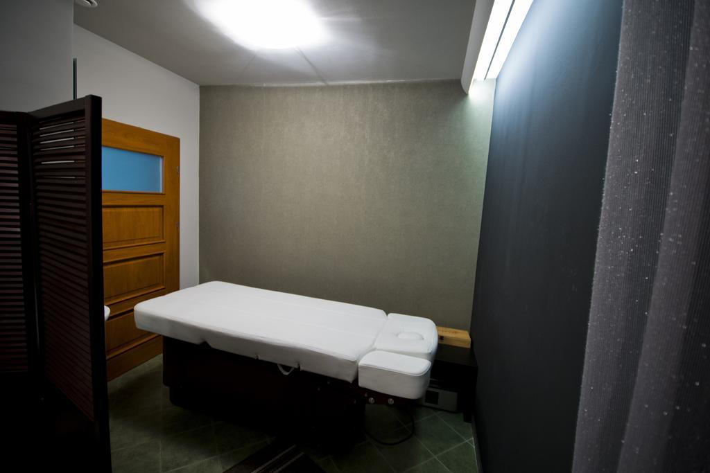 Hotel Centrum Bydgoszcz Buitenkant foto