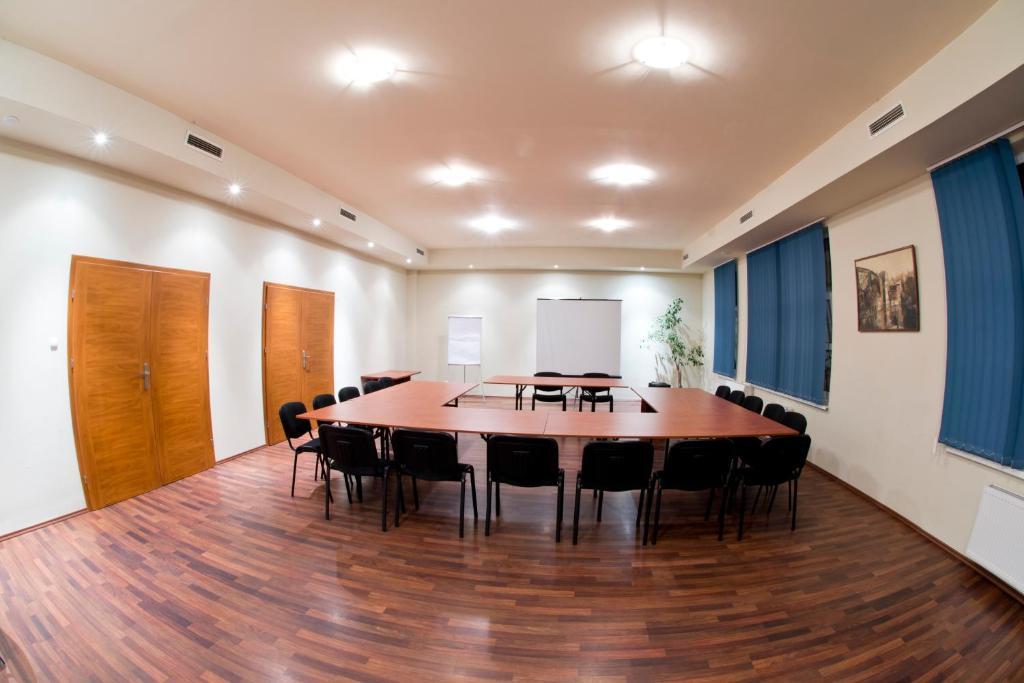 Hotel Centrum Bydgoszcz Buitenkant foto